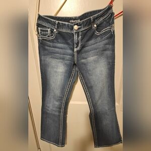 Maurices Jeans Boot Cut Jeans Stretch Denim Distressed Size 11/12 Short
